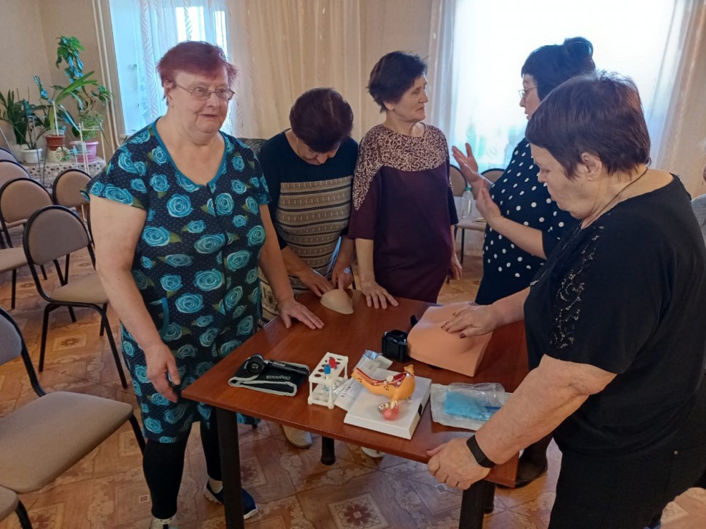 В Доме ветеранов г. Колпашево состоялась встреча ветеранов с врачами-онкологами городской больницы. 